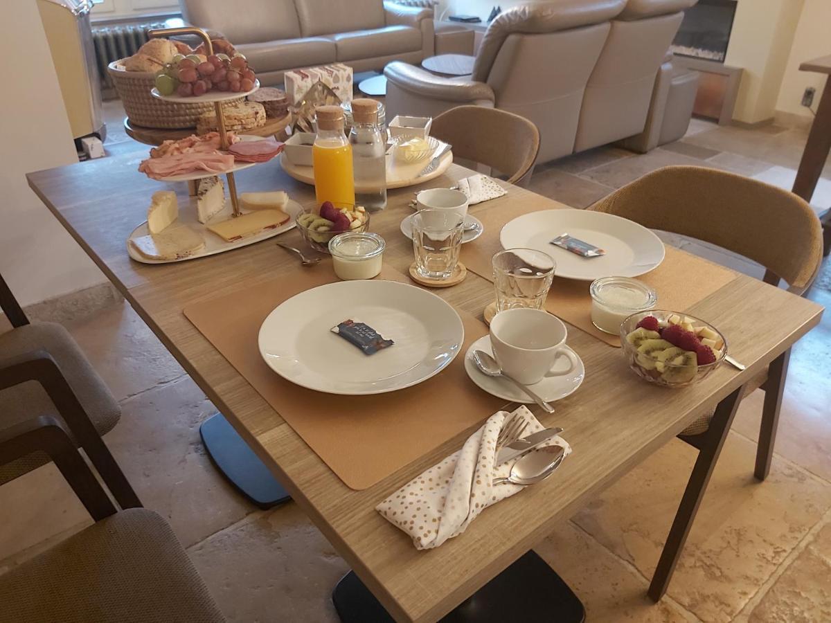 B&B Asmara Maasmechelen Eksteriør billede